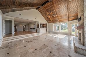 113 Club House Drive - Photo 10
