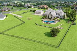 113 Club House Drive - Photo 2