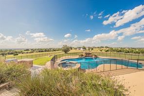 113 Club House Drive - Photo 3