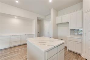 816 Sanders Road - Photo 15