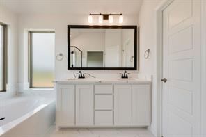 816 Sanders Road - Photo 21