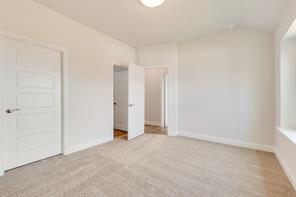 816 Sanders Road - Photo 33