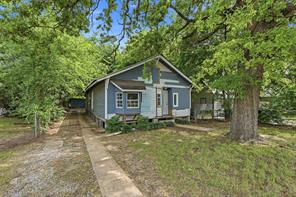 829 W Walker Street - Photo 1