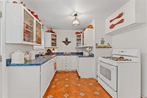 1413 Belmont Street - Photo 15