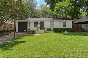 1413 Belmont Street - Photo 2
