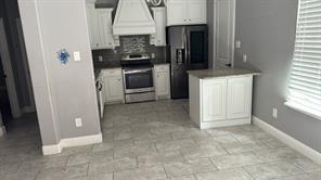 2321 3rd Street - Photo 5