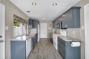 1600 Hearthstone Drive - Photo 10