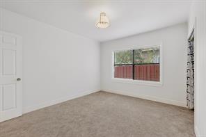 926 S Kennedy Avenue - Photo 28