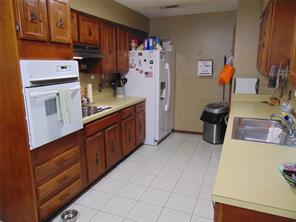 5420 Kings Manor Drive - Photo 9