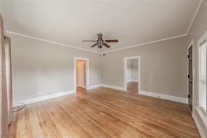 306 Davis Street - Photo 6