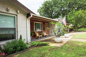 609 Hillside Road - Photo 3