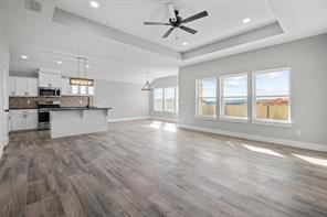 16529 Crossing Circle - Photo 10