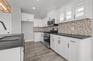 16529 Crossing Circle - Photo 14