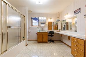 8867 Spinks Road - Photo 23