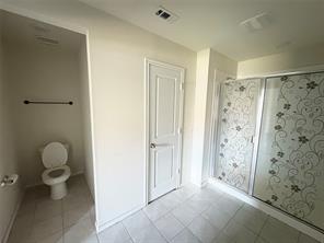 215 Woodland Street - Photo 8