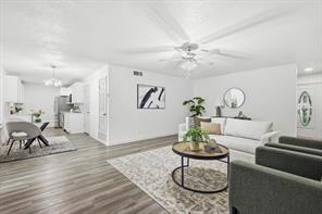 300 Leighton Drive - Photo 1