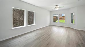 2105 Crockett Way - Photo 32