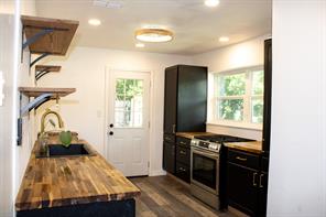 3825 W Spurgeon Street - Photo 1