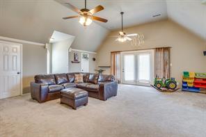 2100 Fm 3048 - Photo 25