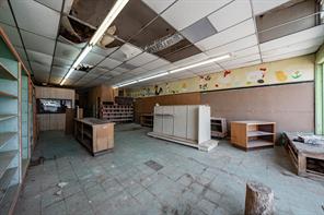 114 E Hamilton Street - Photo 13