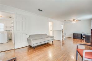 7015 Hammond Avenue - Photo 3