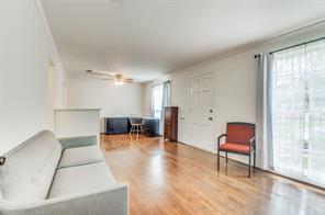 7015 Hammond Avenue - Photo 5