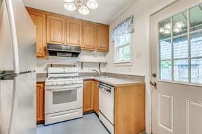 7015 Hammond Avenue - Photo 7