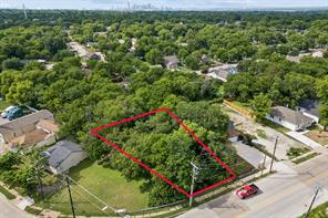 2207 E Ann Arbor Avenue - Photo 1