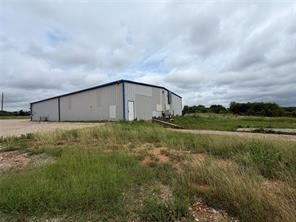 17445 FM 17 - Photo 4