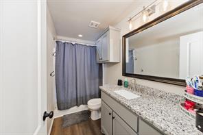709 W Live Oak Street - Photo 12