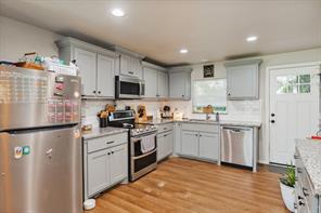 709 W Live Oak Street - Photo 18
