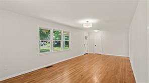 4600 Robinwood Drive - Photo 3