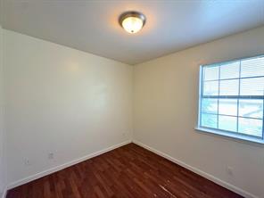 807 W Walnut Street W - Photo 13