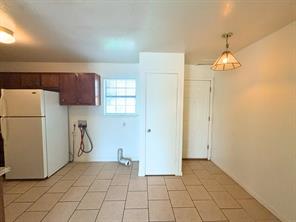807 W Walnut Street W - Photo 6