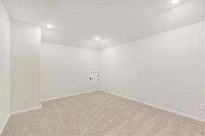 1040 Snowy Owl Drive - Photo 24