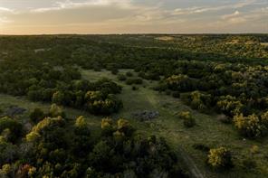 28205 N US Highway 281 - Photo 13
