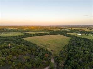 28205 N US Highway 281 - Photo 2