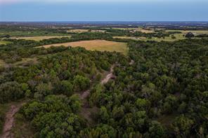 28205 N US Highway 281 - Photo 20