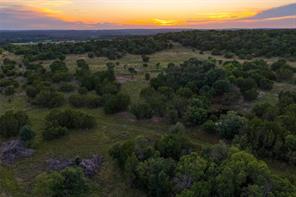 28205 N US Highway 281 - Photo 23