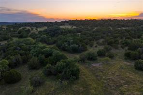 28205 N US Highway 281 - Photo 24