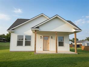 226 W Cardinal - Photo 1