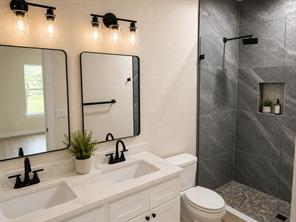 226 W Cardinal - Photo 5