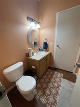 1044 HCR 3241 - Photo 33
