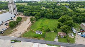 1102 Katy Street - Photo 6