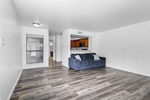 9831 Walnut Street - Photo 6