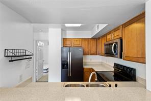 9831 Walnut Street - Photo 7