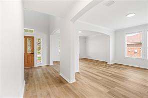 1738 Rock Ridge Drive - Photo 4