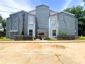 219 Fry Street - Photo 1