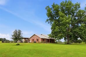 1663 County Road 1405 - Photo 3