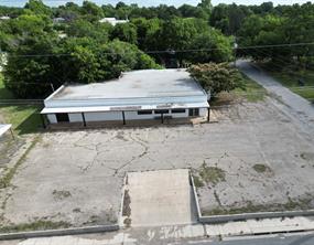125 E Navarro Avenue - Photo 1